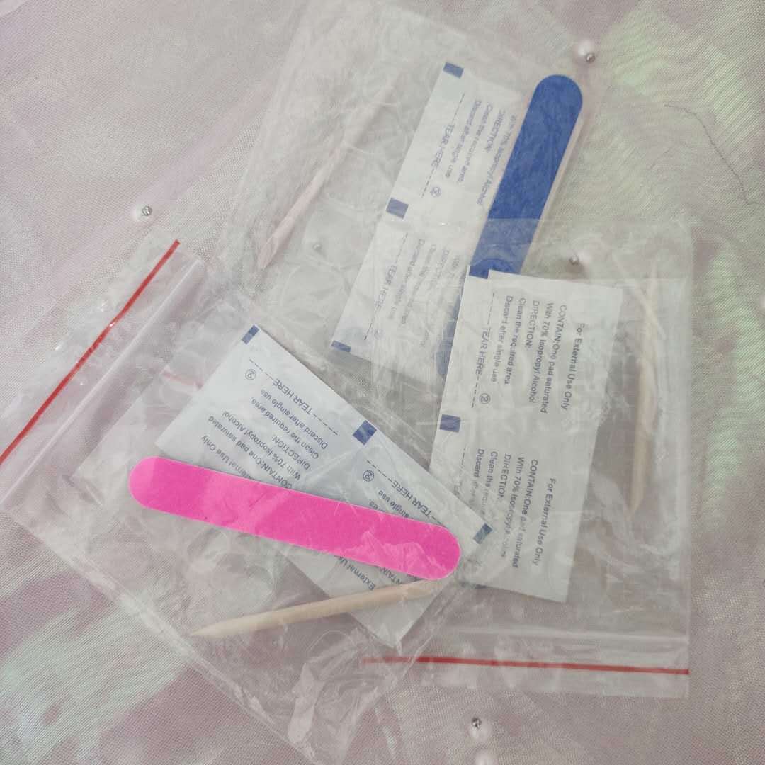 Glue-Wear Nail Care Kit